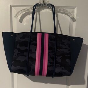HAUTE SHORE Navy Camo Tote with Pink Center Stripe & matching wristlet